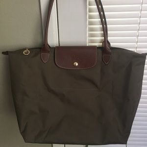 Longchamp Le Pilage Olive Green Medium